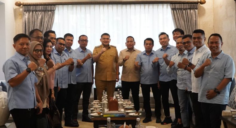 Kejar 200 Emas di Porprov 2026, KONI Makassar Laporkan Kesiapan 1.204 Personel ke Wali Kota